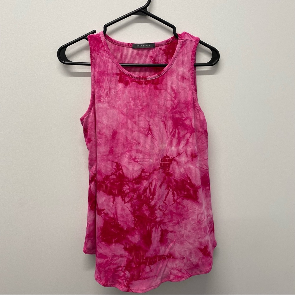 ✨NEW✨ SUPER STRETCHY TIE DYE PINK SHIRT
